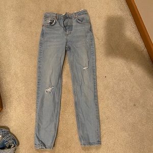 Zara women’s mom jeans (slim fit )